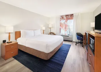 Fairfield Inn & Suites by Marriott Hinesville Fort Stewart hotel thumbnail 5