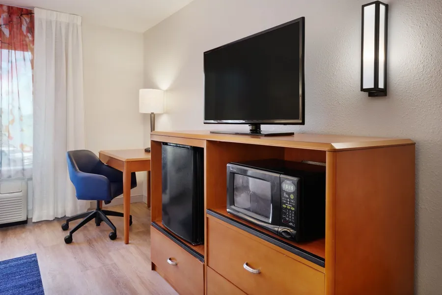 Fairfield Inn & Suites by Marriott Hinesville Fort Stewart hotel detail image 6