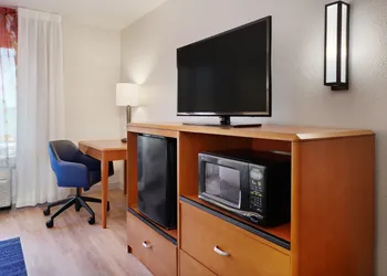 Fairfield Inn & Suites by Marriott Hinesville Fort Stewart hotel thumbnail 7