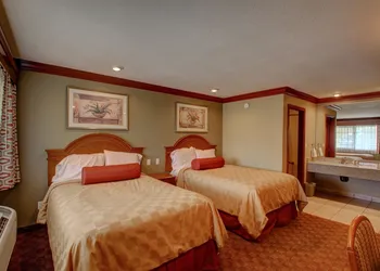 Thunderbird Lodge in Riverside hotel thumbnail 8