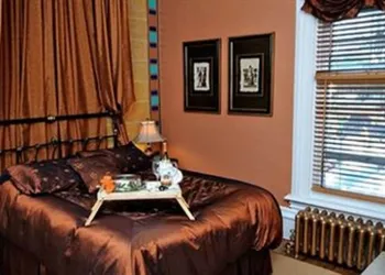 Auberge McGee's Inn hotel thumbnail 3