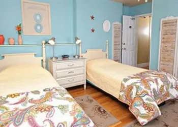 Auberge McGee's Inn hotel thumbnail 4