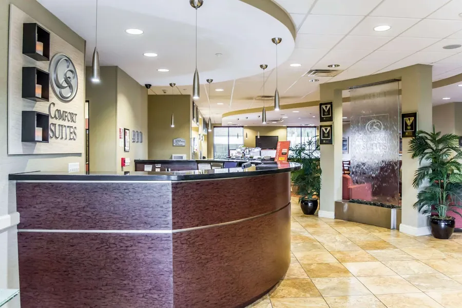 Comfort Suites Palm Bay - Melbourne hotel detail image 2