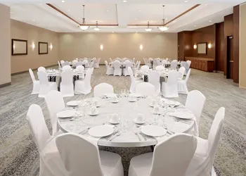 Courtyard Houma hotel thumbnail 4