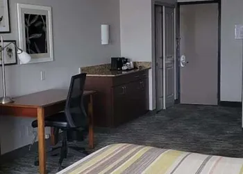 Country Inn & Suites by Radisson, Fredericksburg South (I-95), VA hotel thumbnail 7