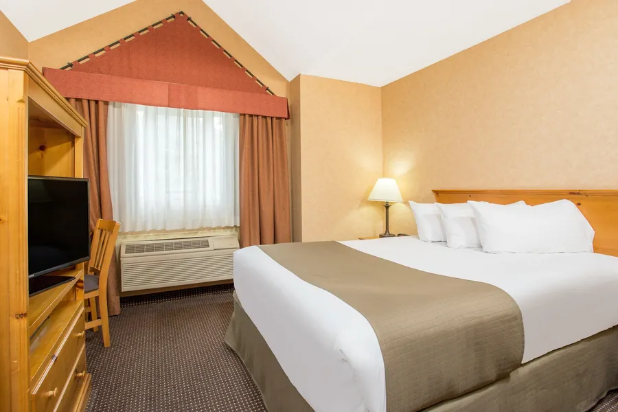 Canmore Inn & Suites hotel detail image 6