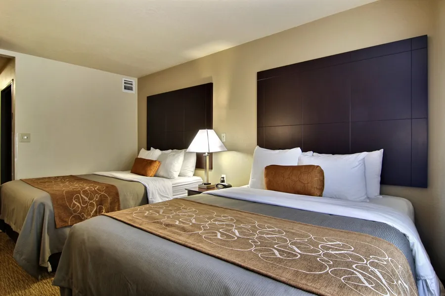 Comfort Suites Albuquerque/North Journal Center hotel detail image 6