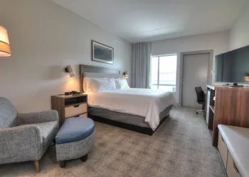 Holiday Inn & Suites Pigeon Forge Convention Center by IHG hotel thumbnail 6