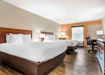 Econo Lodge Moss Point - Pascagoula hotel thumbnail 8