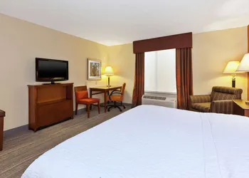 Hampton Inn & Suites Exmore - Eastern Shore hotel thumbnail 4