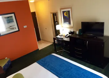 Cityview Inn & Suites Downtown RiverCenter Area hotel thumbnail 6
