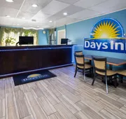 Days Inn by Wyndham Queensbury/Lake George hotel detail image 7