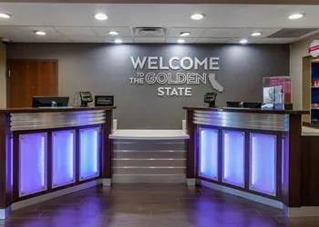 Hampton Inn Norco-Corona-Eastvale hotel thumbnail 5