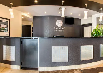 Comfort Inn and Suites St Jerome hotel thumbnail 4