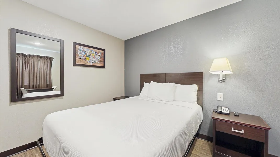 Red Lion Inn & Suites Olathe Kansas City hotel detail image 6