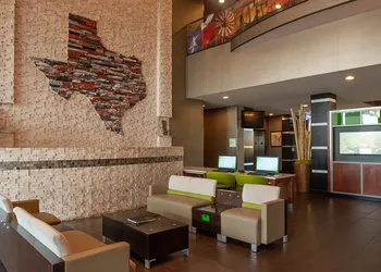 Holiday Inn Amarillo West Medical Center by IHG hotel thumbnail 3