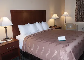 Quality Inn Janesville North hotel thumbnail 6