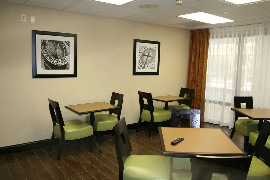 Hampton Inn Olive Branch hotel detail image 2