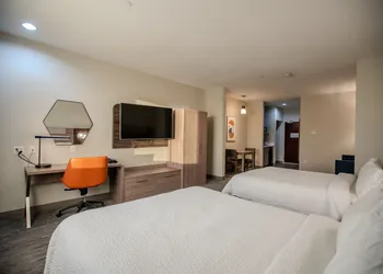 Holiday Inn Express Cleveland by IHG hotel thumbnail 8