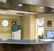 Comfort Inn Edgewater on Hudson River hotel detail image 7