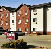 Capri Inn and Suites of Beatrice hotel detail image 7