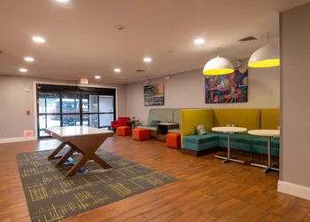 Hampton Inn and Suites College Station hotel thumbnail 4