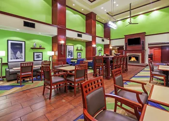 Hampton Inn & Suites Tulsa North/Owasso hotel thumbnail 2