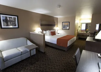 Hawthorn Suites by Wyndham Napa Valley hotel thumbnail 4