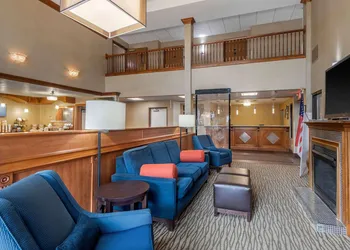 Comfort Inn & Suites Springfield I-44 hotel thumbnail 4