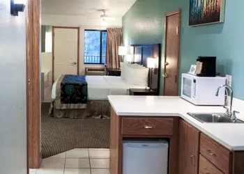 Baymont by Wyndham Keystone Near Mt. Rushmore hotel thumbnail 7