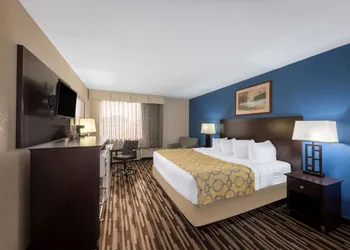 Baymont by Wyndham Springfield South Hwy 65 hotel thumbnail 6
