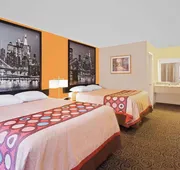 Super 8 by Wyndham Siloam Springs hotel detail image 7