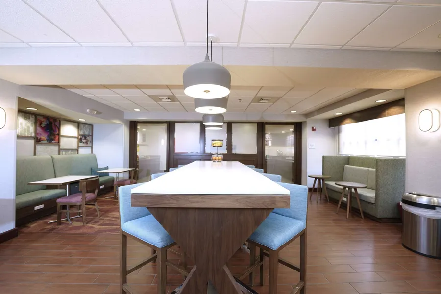 Hampton Inn Hays-North of I-70 hotel detail image 2