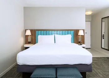 Hampton Inn Hays-North of I-70 hotel thumbnail 7