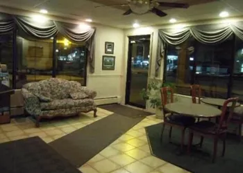 Colonie inn and Suites hotel thumbnail 2