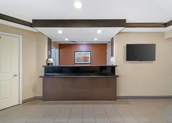 Best Western Plus Twin View Inn & Suites hotel thumbnail 4