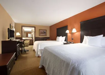 Days Inn by Wyndham Longview South hotel thumbnail 3