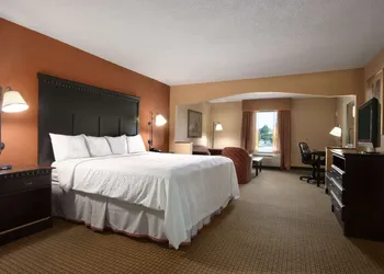Days Inn by Wyndham Longview South hotel thumbnail 4