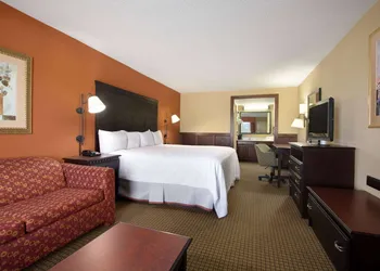 Days Inn by Wyndham Longview South hotel thumbnail 6