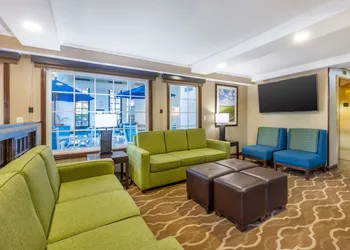 Comfort Inn Lafayette I-65 hotel thumbnail 2