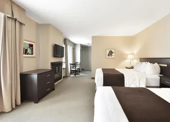 Hôtel Le Versailles hotel thumbnail 5