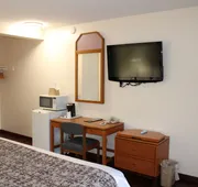 Scottish Inn hotel detail image 7