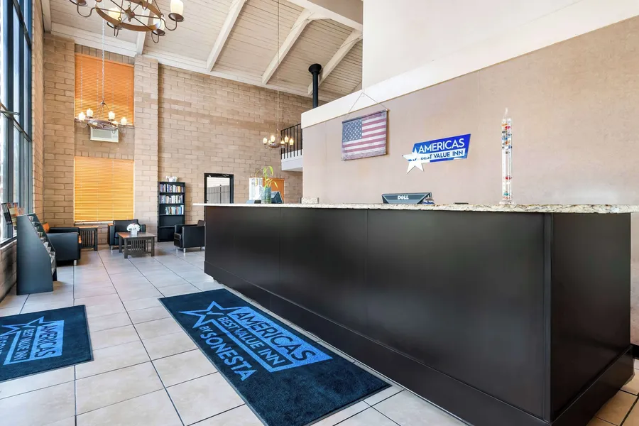 Americas Best Value Inn Yakima hotel detail image 2