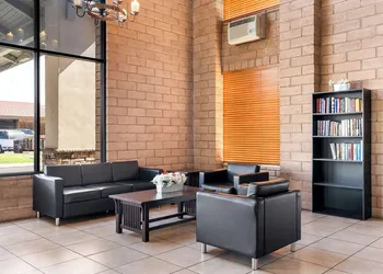 Americas Best Value Inn Yakima hotel thumbnail 3