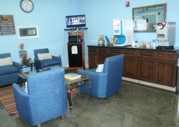 Budget Inn hotel thumbnail 3