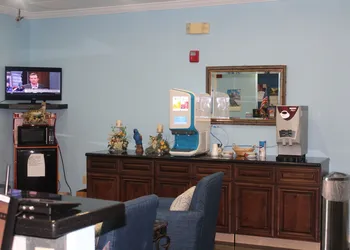 Budget Inn hotel thumbnail 4