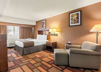 Best Western Tower West Lodge hotel thumbnail 8