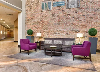 DoubleTree by Hilton Hotel Johnson City hotel thumbnail 3