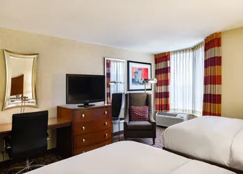 DoubleTree by Hilton Hotel Johnson City hotel thumbnail 5