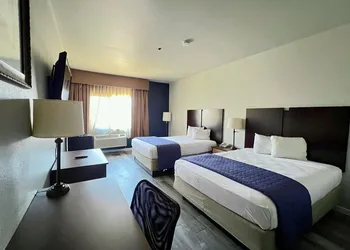 Budget Inn hotel thumbnail 3